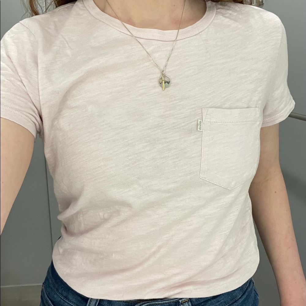 Levi’s Pink T-Shirt